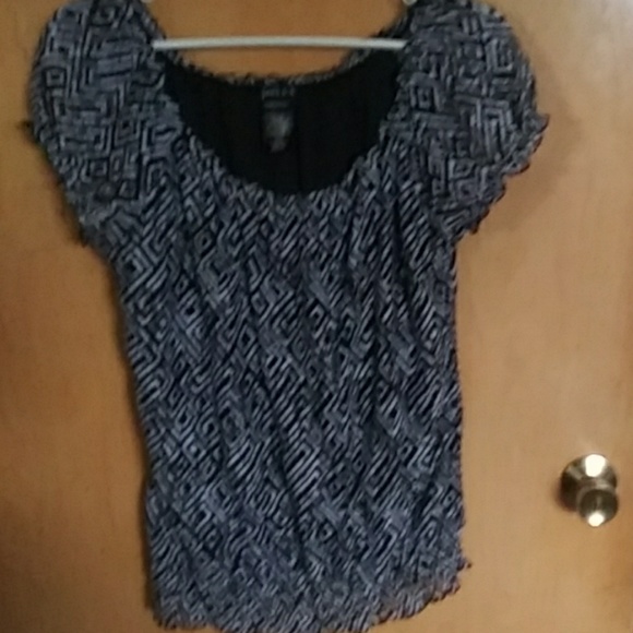 Top - Picture 6 of 6